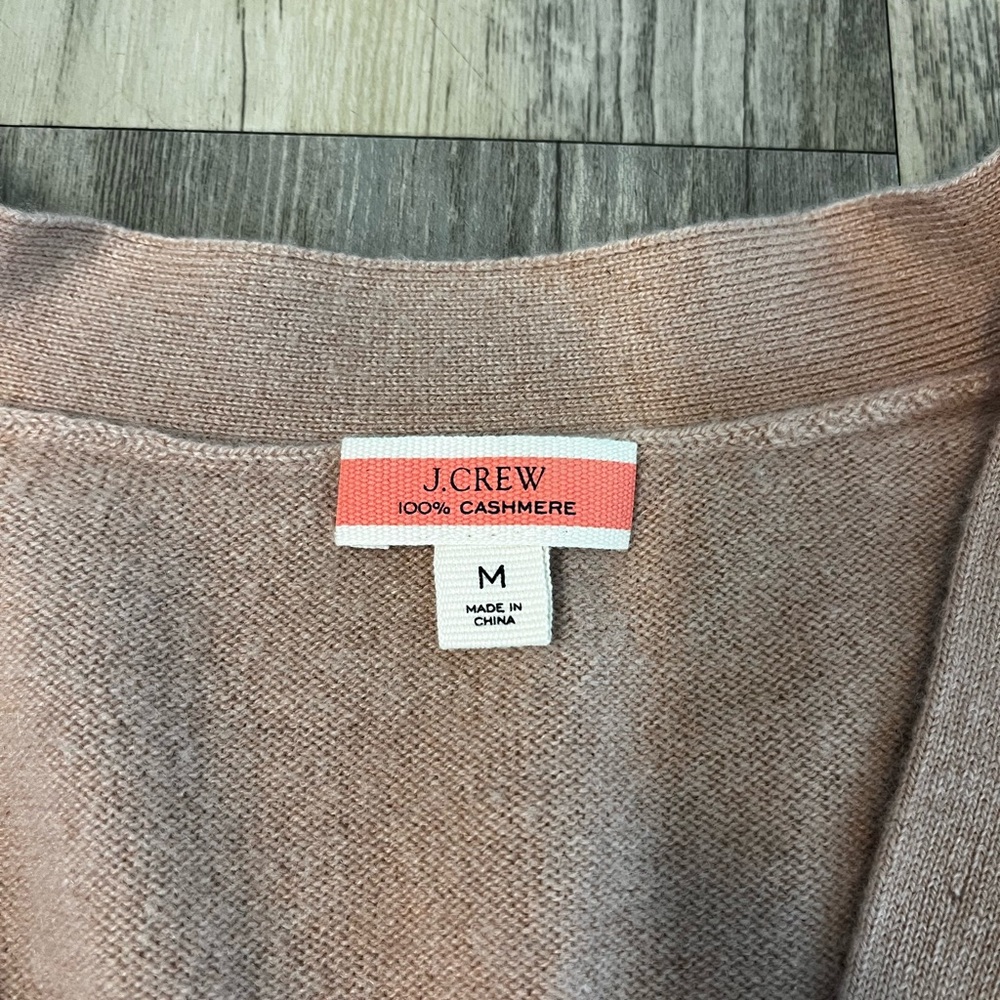 J.Crew Cashmere Patch Pocket Cardigan Light Pink Buttoned Women’s Medium - Picture 7 of 11